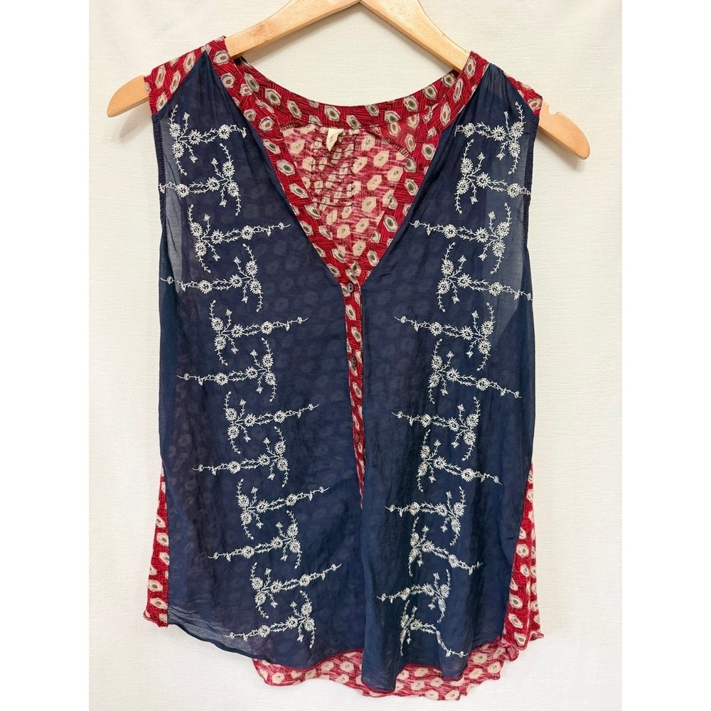 TINY Anthropologie Asymmetrical Mixed Print Silk Blend Top Women Medium Blue Red